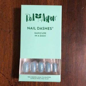 Red Aspen Nail Dashes A Carat a Day